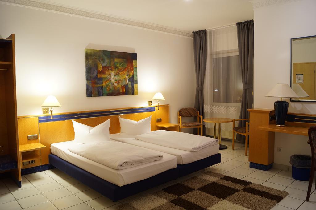 Hotel Rahlstedter Hof Αμβούργο Εξωτερικό φωτογραφία