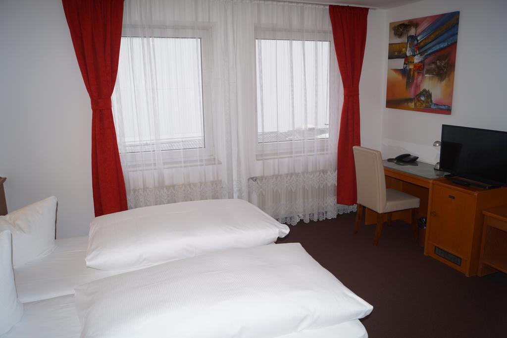 Hotel Rahlstedter Hof Αμβούργο Εξωτερικό φωτογραφία