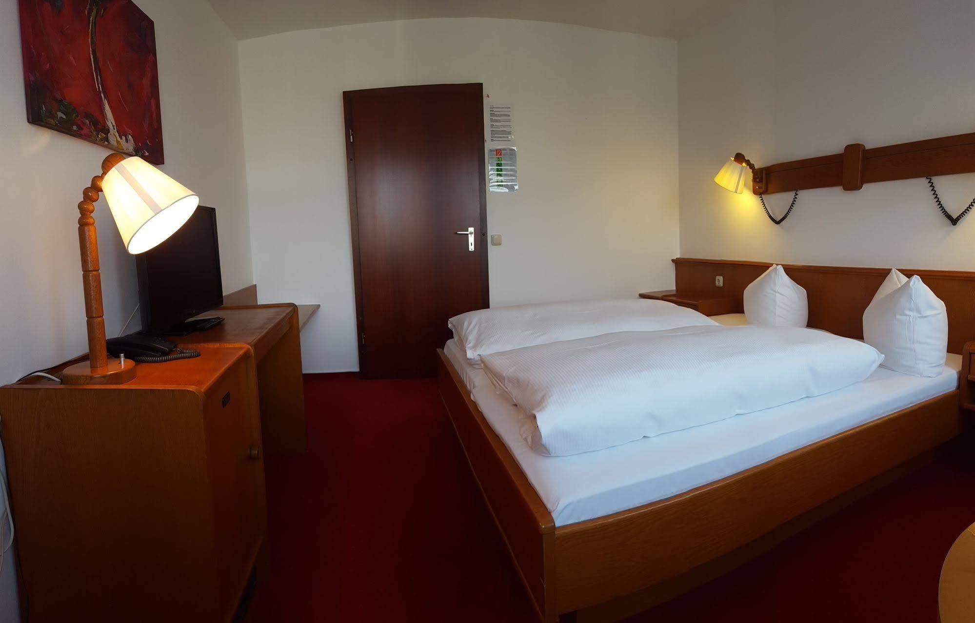 Hotel Rahlstedter Hof Αμβούργο Εξωτερικό φωτογραφία
